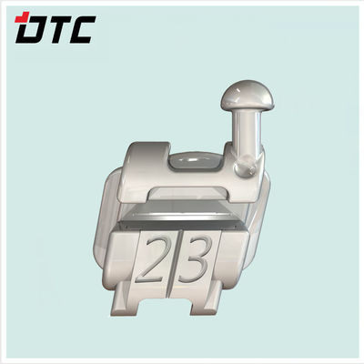 Brackets MBT auto-ligantes para solução ortodôntica.