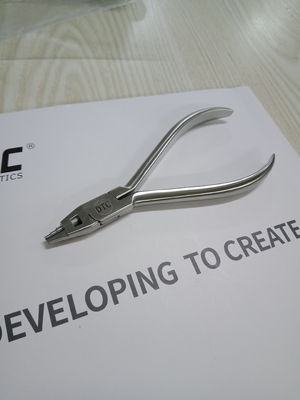 DTC Dental Ortodontia Aço Inoxidável Kim Pliers Prazo de validade 3 anos CE ISO